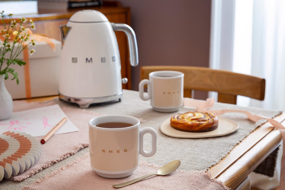 Smeg Bollitore Standard 50's Style – Panna LUCIDO – KLF03CREU