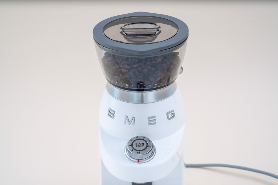 Smeg CGF03WHEU macina caffé 150 W Bianco