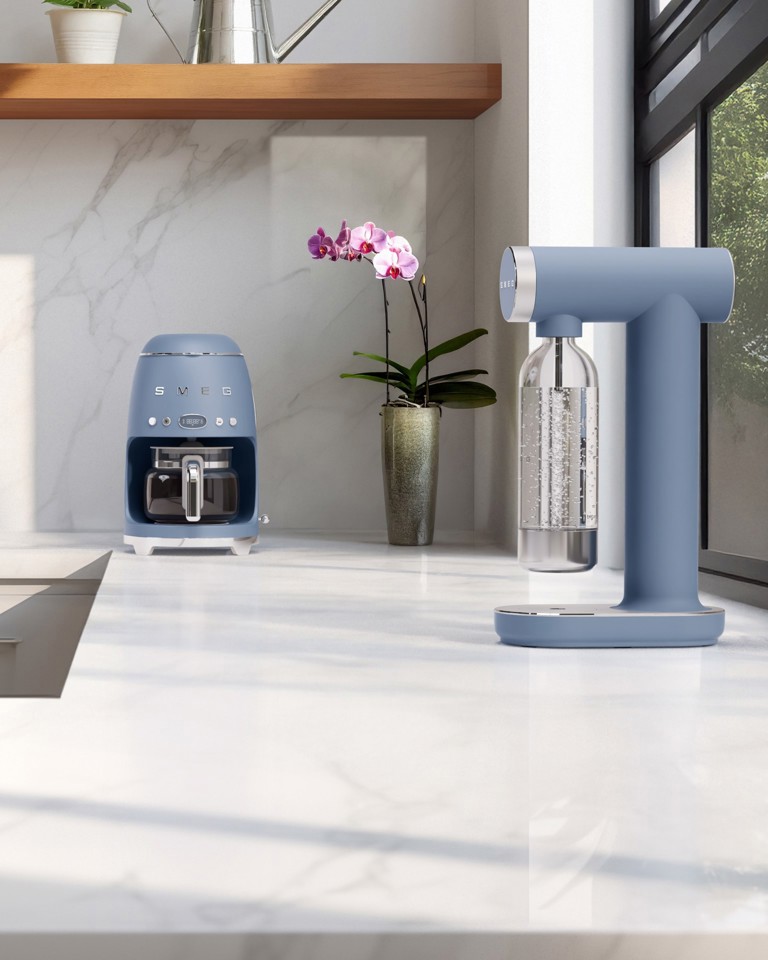 Smeg DCF02SBMEU macchina per caffè Automatica/Manuale Macchina da caffè con filtro 1,4 L