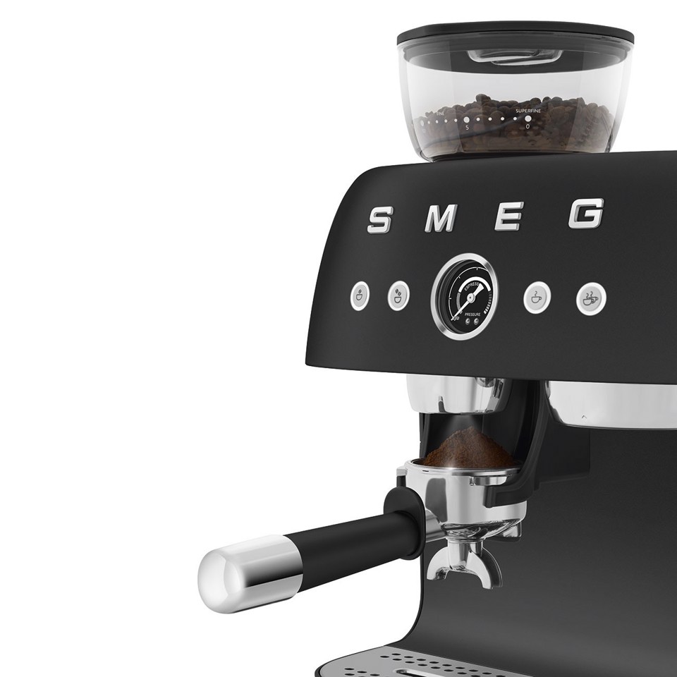 Smeg EGF03BLMEU macchina per caffè Manuale Macchina per espresso 2,4 L