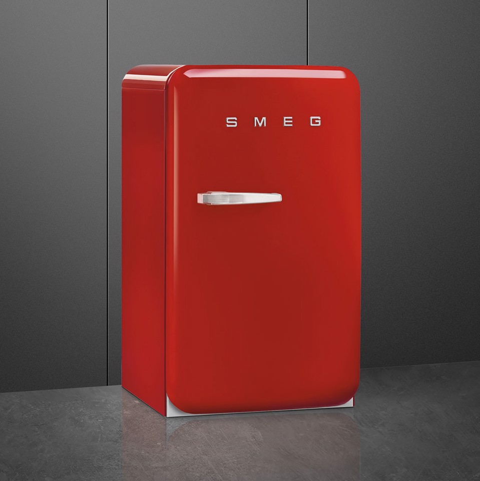 Smeg FAB10HRRD6 frigorifero Libera installazione 135 L Rosso Made in Italy