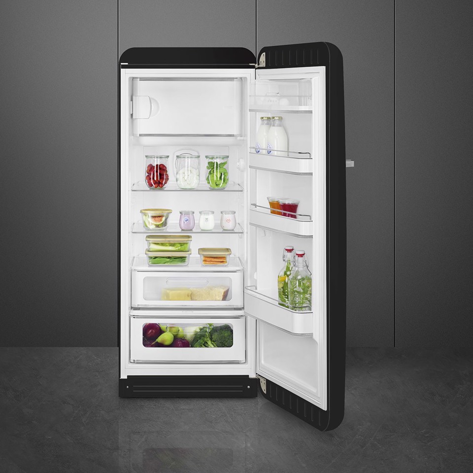 Smeg FAB28RBL6 frigorifero con congelatore Libera installazione 270 L C Nero