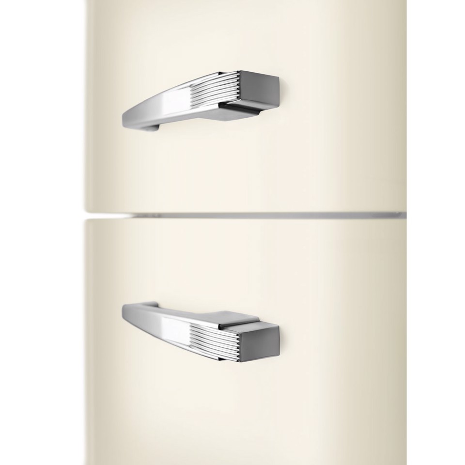 Smeg FAB30LCR6 frigorifero con congelatore Libera installazione 294 L Crema Made in Italy