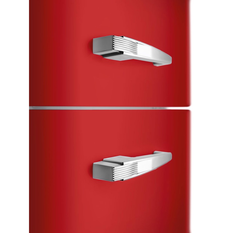 Smeg FAB30RRD6 frigorifero colore Rosso con congelatore Libera installazione 294L C