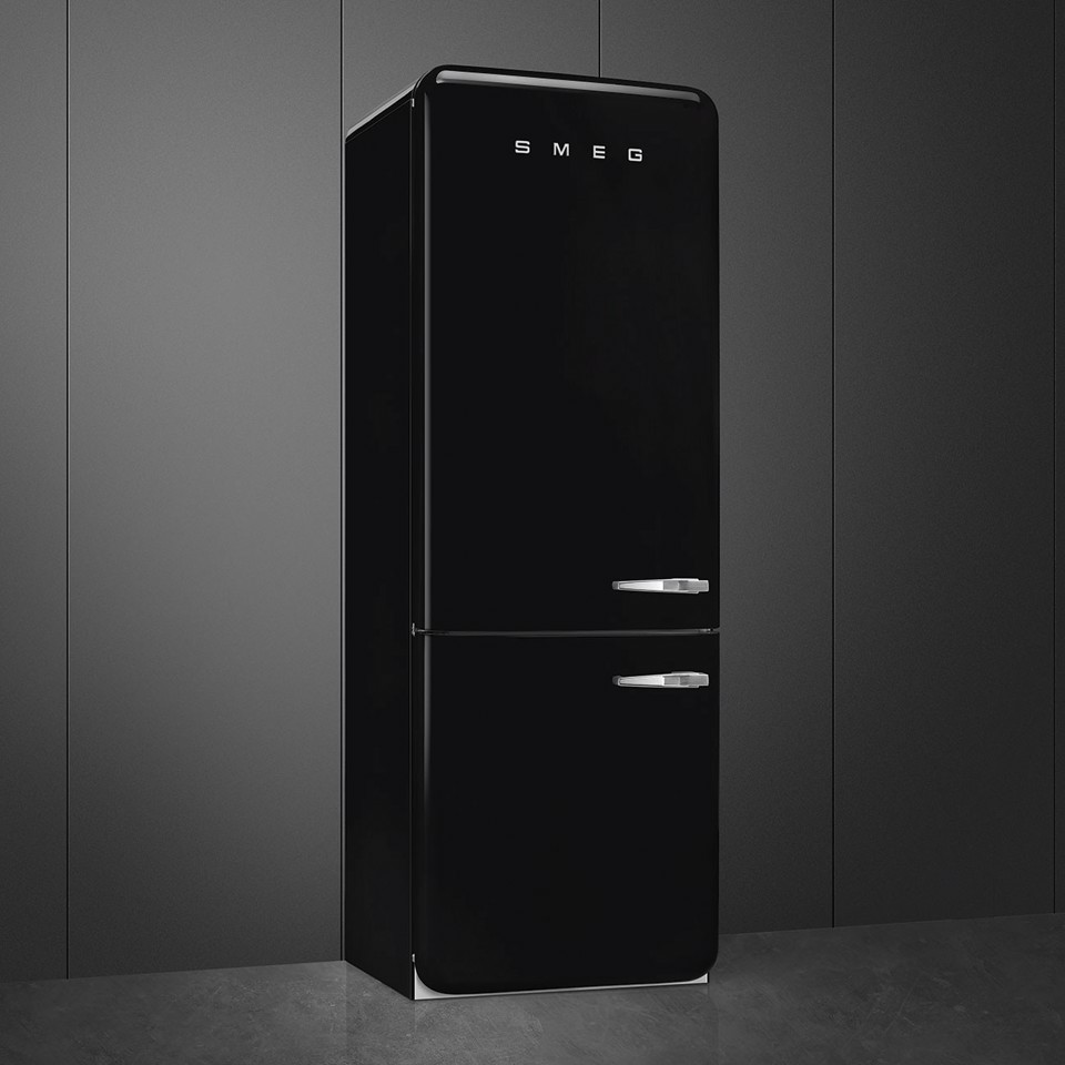 Smeg FAB38LBL6 frigorifero con congelatore Libera installazione 481 L Nero Made in Italy
