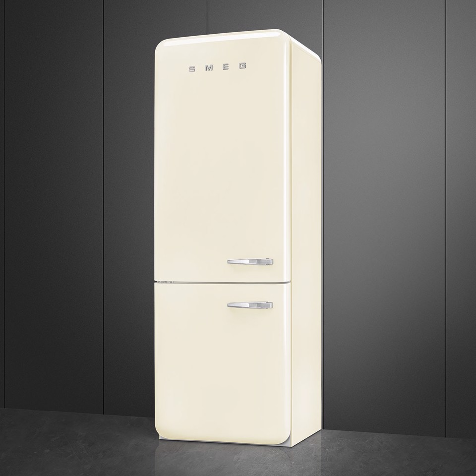 Smeg FAB38LCR6 frigorifero con congelatore Libera installazione 481 L Crema Made in Italy