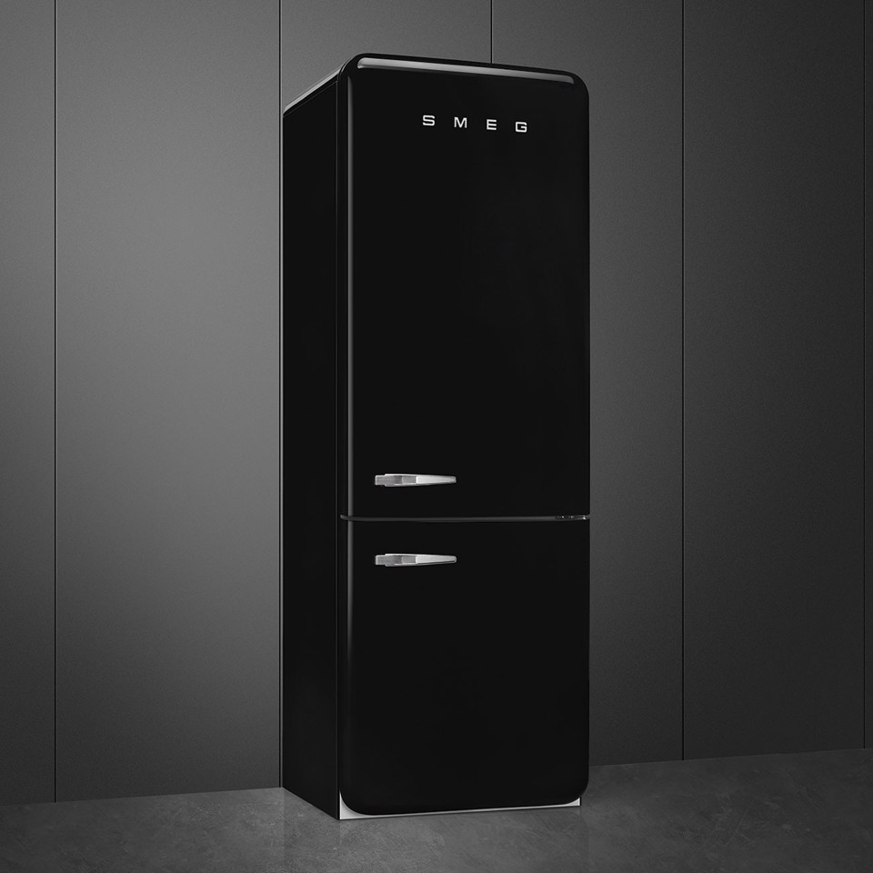 Smeg FAB38RBL6 frigorifero con congelatore Libera installazione 481 L D Nero