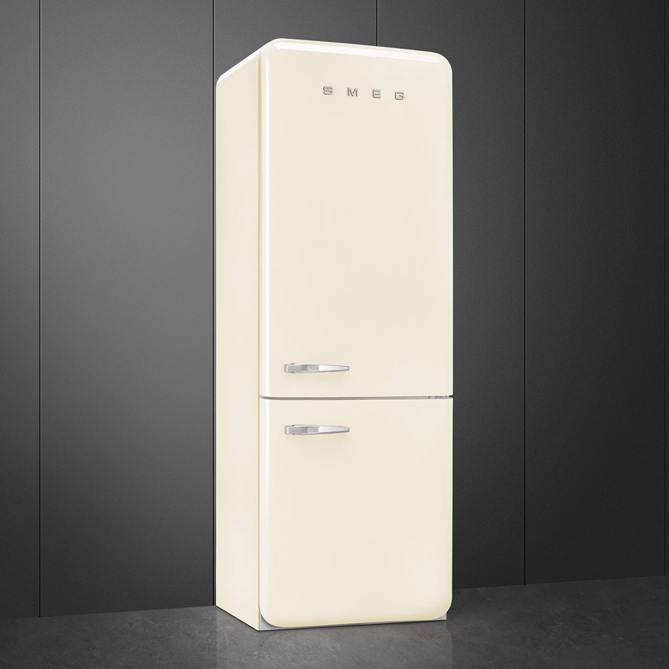 Smeg FAB38RCR6 frigorifero con congelatore Libera installazione 481 L Crema Made in Italy