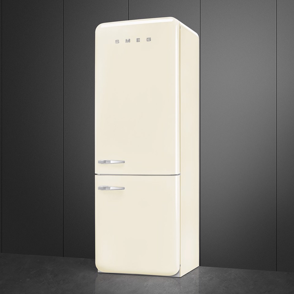 Smeg FAB38RCR6 frigorifero con congelatore Libera installazione 481 L Crema Made in Italy