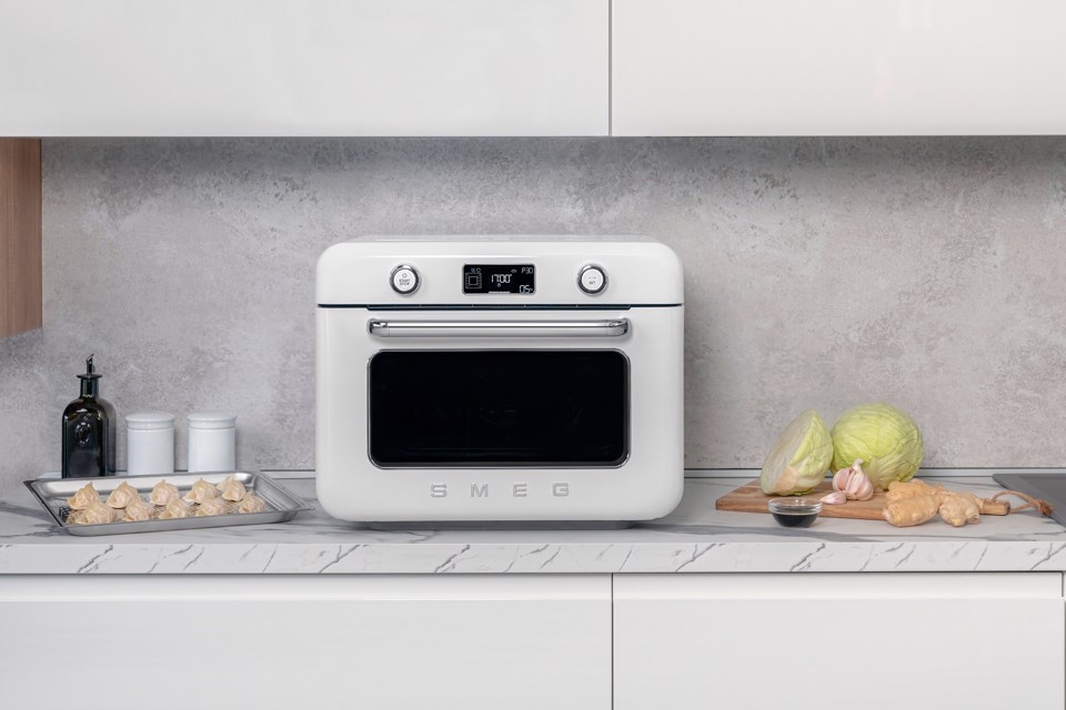 Smeg Forno combinato a vapore da appoggio 50's Style - Bianco - COF01WHEU