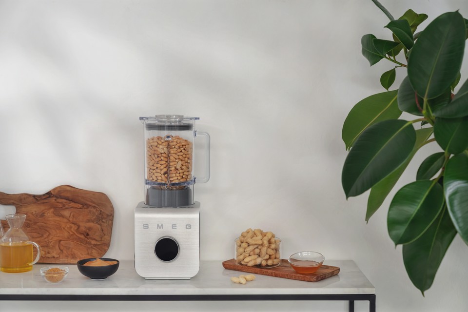Smeg Frullatore ad alte prestazioni - Collezione – Bianco OPACO – BLC01WHMEU