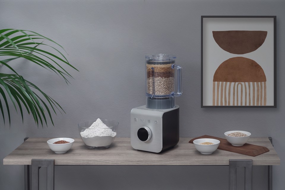 Smeg Frullatore ad alte prestazioni - Collezione – Nero OPACO – BLC01BLMEU