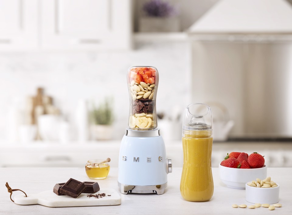 Smeg Frullatore Compatto 50's Style – Azzurro LUCIDO – PBF01PBEU