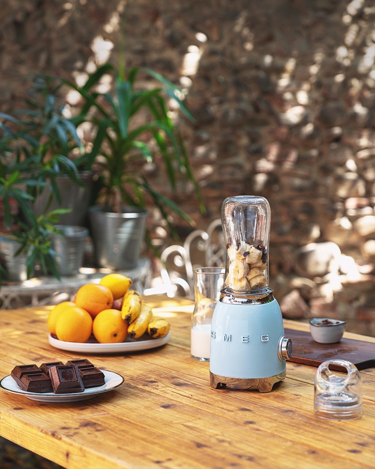 Smeg Frullatore Compatto 50's Style – Azzurro LUCIDO – PBF01PBEU