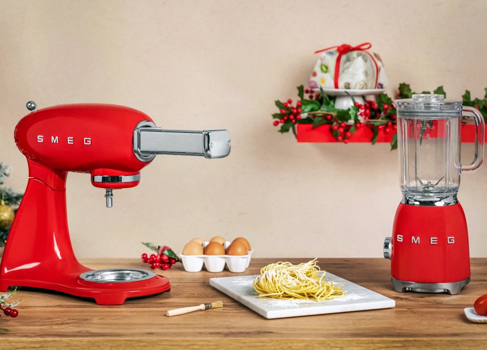 Smeg Frullatore da Tavolo 50's Style – Rosso LUCIDO – BLF03RDEU