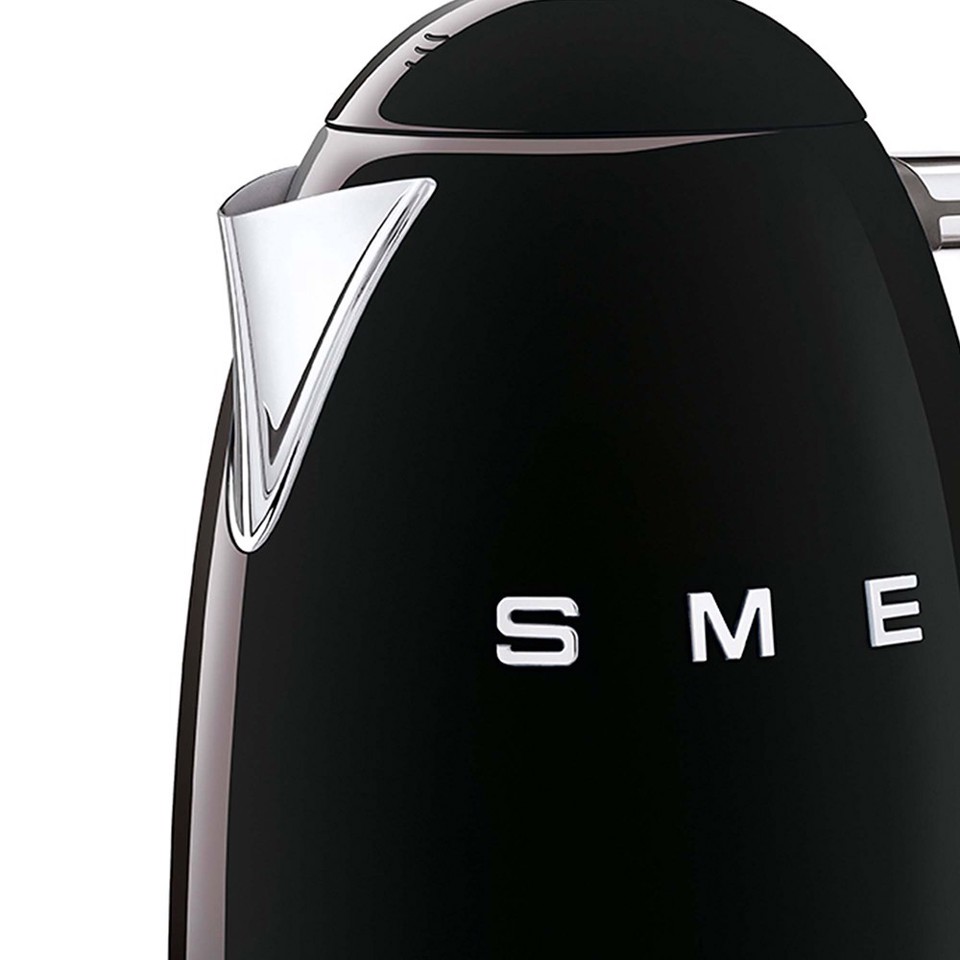 Smeg KLF03BLEU bollitore elettrico 1,7 L 2400 W Nero
