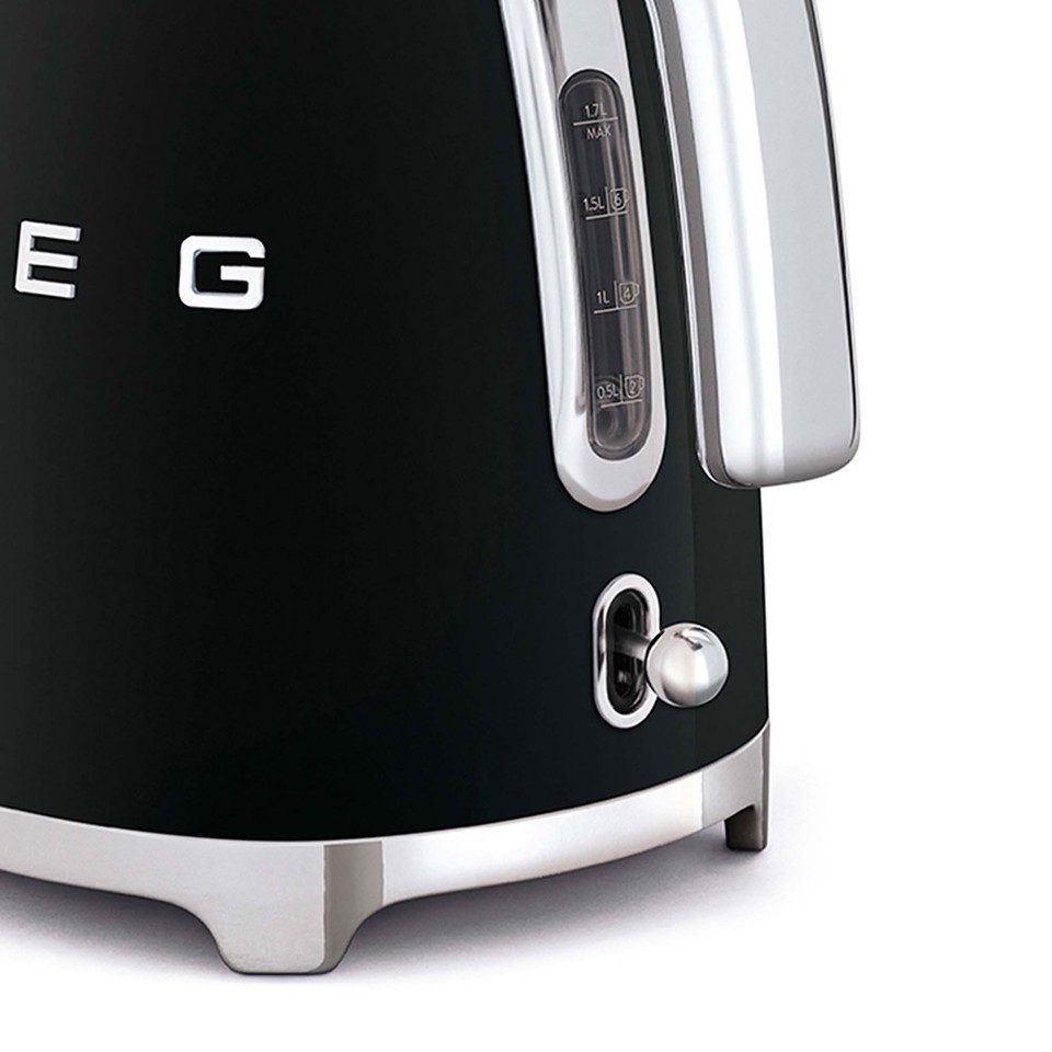 Smeg KLF03BLEU bollitore elettrico 1,7 L 2400 W Nero