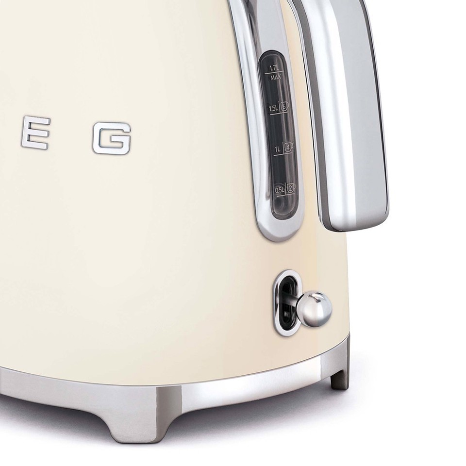 Smeg KLF03CREU bollitore elettrico 1,7 L 2400 W Crema