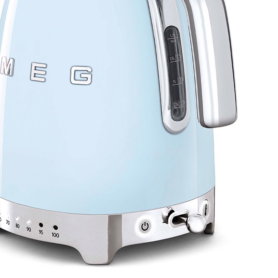 Smeg KLF04PBEU bollitore elettrico 1,7 L 2400 W Blu