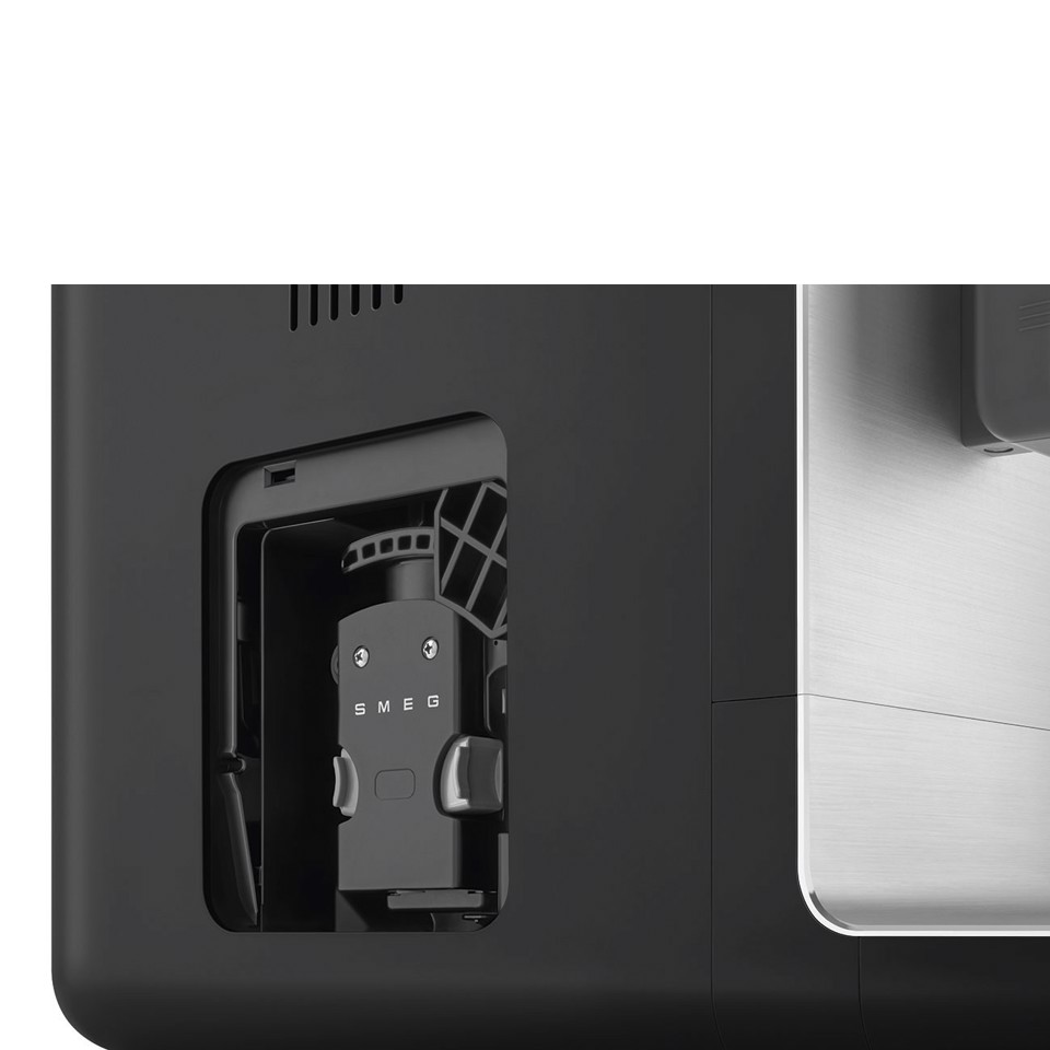 Smeg Macchina da Caffè Automatica con sistema latte Collezione Aesthetic – Nero – BCC13BLMEU