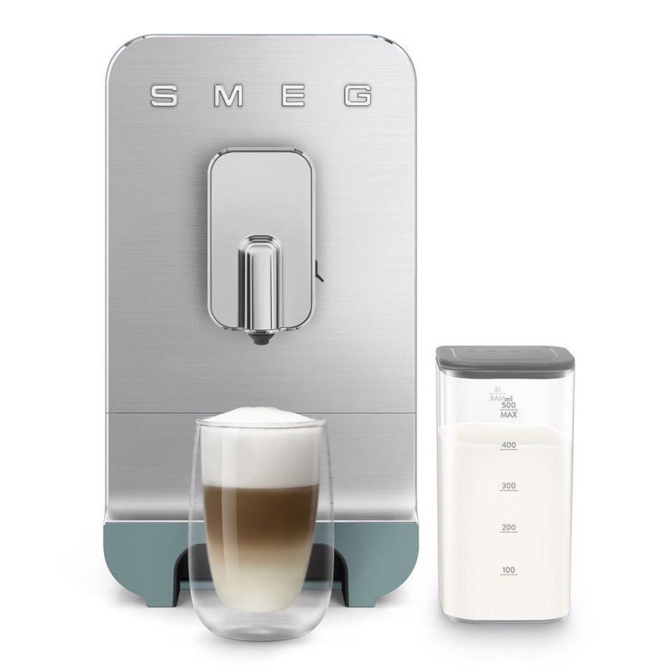 Smeg Macchina da Caffè Automatica con sistema latte Collezione Aesthetic – Verde Smeraldo – BCC13EGMEU