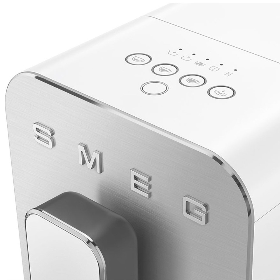 Smeg Macchina da Caffè Automatica lancia vapore Collezione Aesthetic – Bianco – BCC12WHMEU