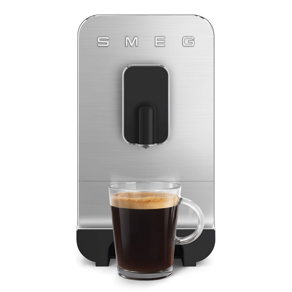 Smeg Macchina da Caffè Automatica lancia vapore Collezione Aesthetic – Nero – BCC11BLMEU
