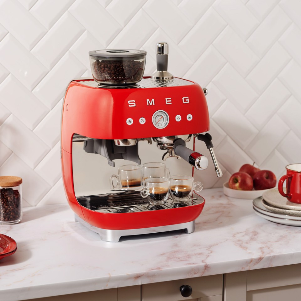 Smeg Macchina da Caffè Espresso Manuale con macinacaffè integrato 50's Style – Rosso LUCIDO – EGF03RDEU