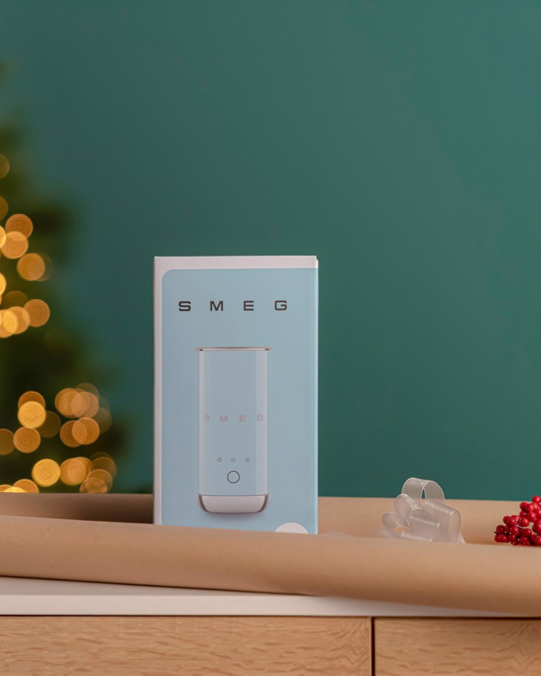 Smeg MFF02PGEU montalatte e scaldalatte Verde