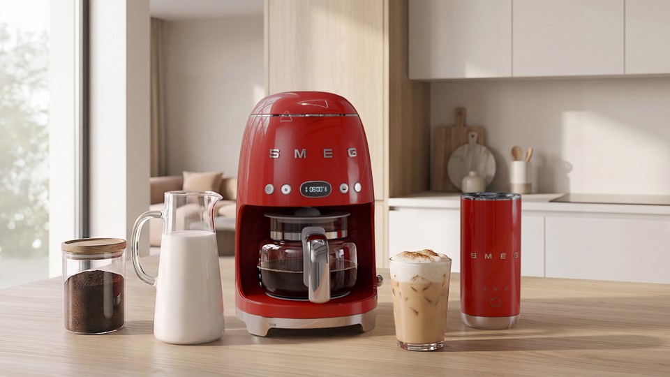 Smeg MFF02RDEU montalatte e scaldalatte Rosso