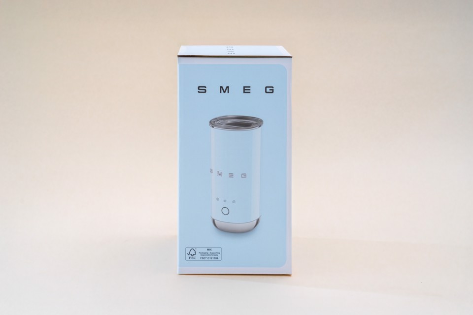 Smeg MFF02RDEU montalatte e scaldalatte Rosso