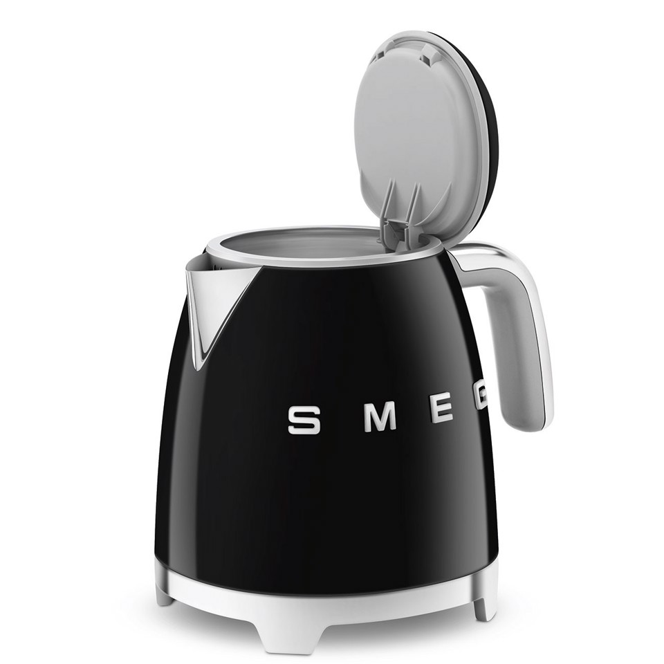 Smeg Mini Bollitore 50's Style – Nero LUCIDO – KLF05BLEU