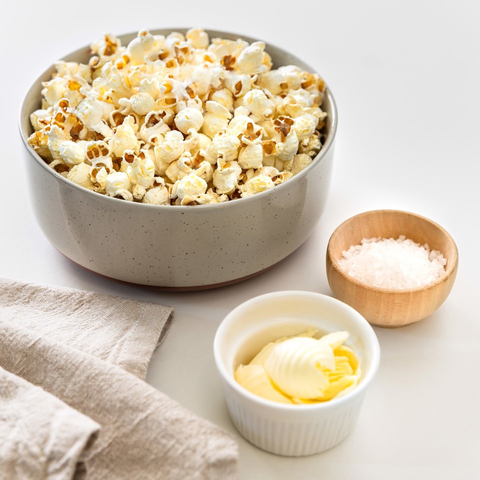 Smeg MOC02WHMEU forno a microonde Bianco Microonde combinato Superficie piana 27 L 1450 W