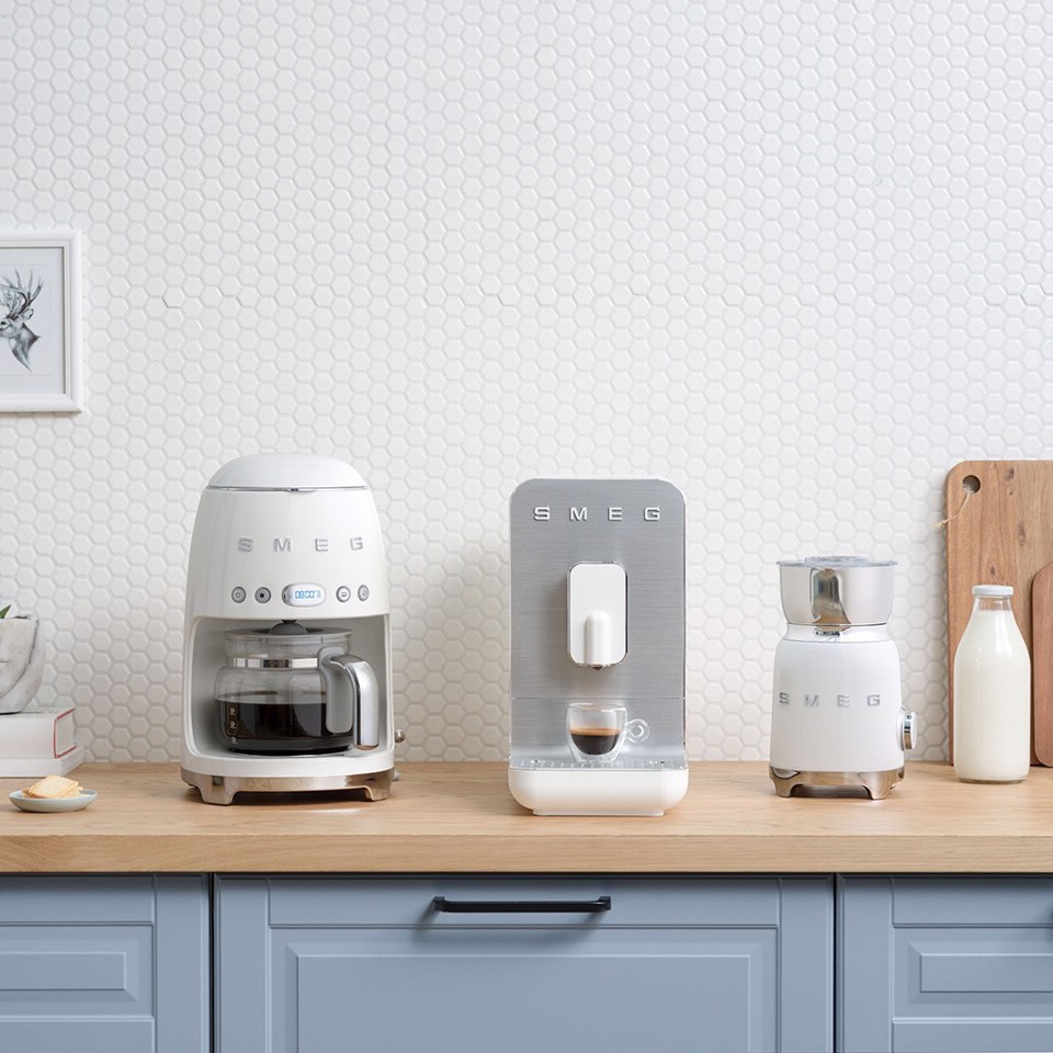 Smeg Montalatte 50's Style – Bianco LUCIDO – MFF11WHEU