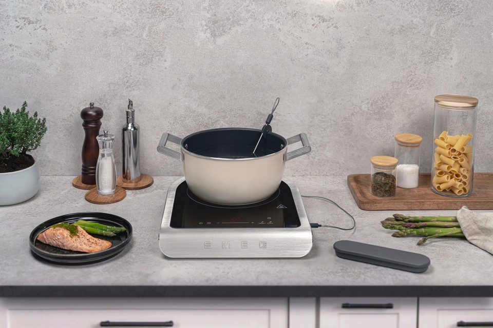 Smeg Piastra a induzione portatile Linea Collezione - Bianco Opaco - PIC01WHMEU