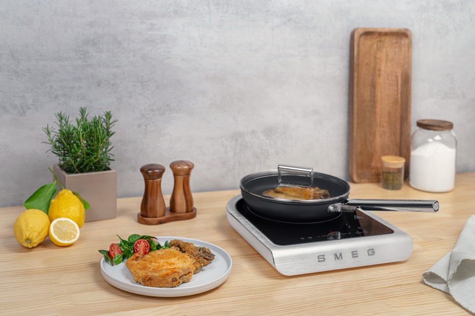 Smeg Piastra a induzione portatile Linea Collezione - Bianco Opaco - PIC01WHMEU