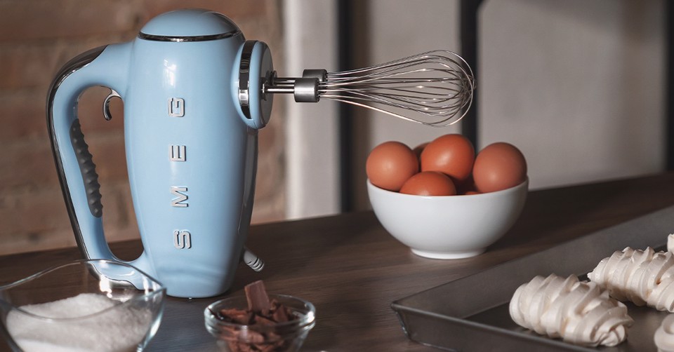 Smeg Sbattitore 50's Style – Azzurro LUCIDO – HMF01PBEU