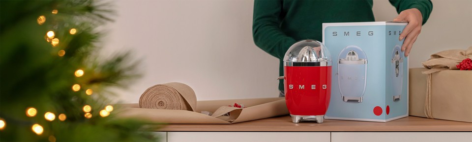 Smeg Spremiagrumi 50's Style – Rosso LUCIDO – CJF11RDEU