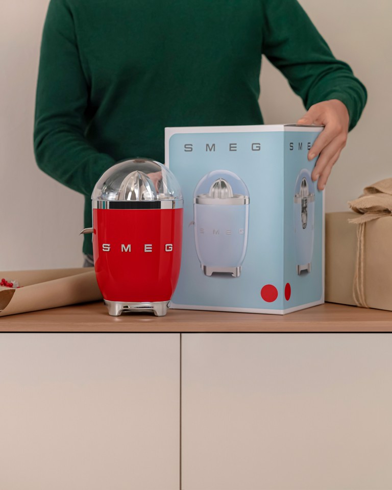 Smeg Spremiagrumi 50's Style – Rosso LUCIDO – CJF11RDEU