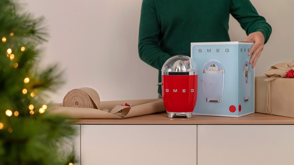 Smeg Spremiagrumi 50's Style – Rosso LUCIDO – CJF11RDEU