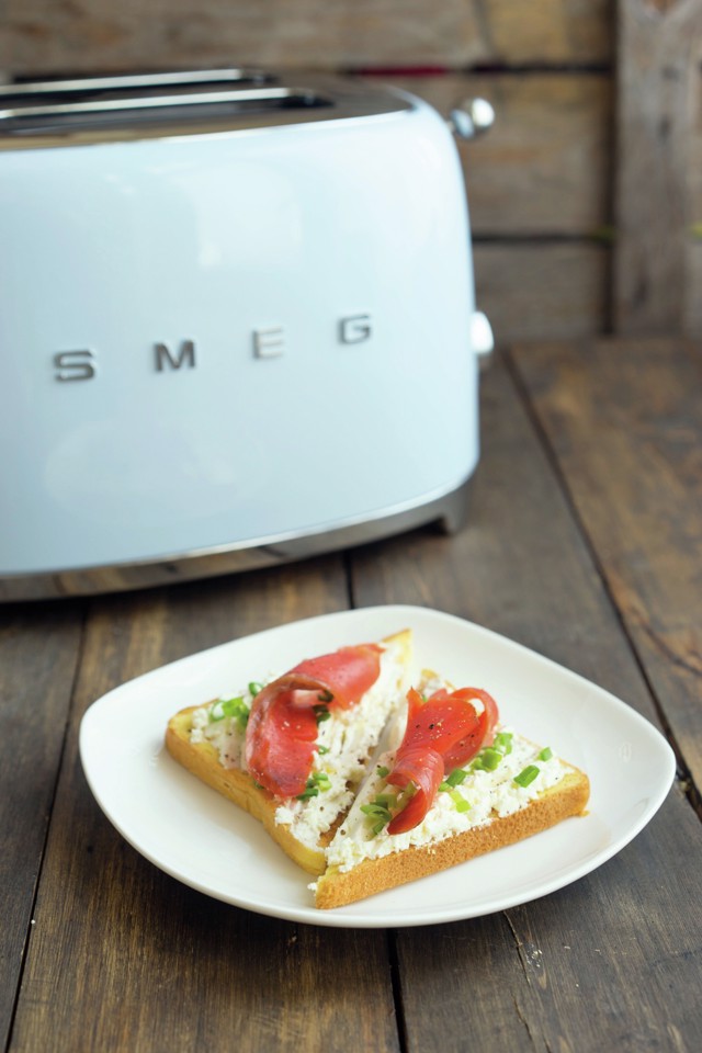Smeg Tostapane 50's Style – Azzurro LUCIDO 2x2 – TSF01PBEU