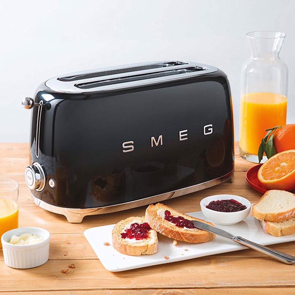 Smeg TSF01BLEU tostapane 2 fetta/e 950 W Nero