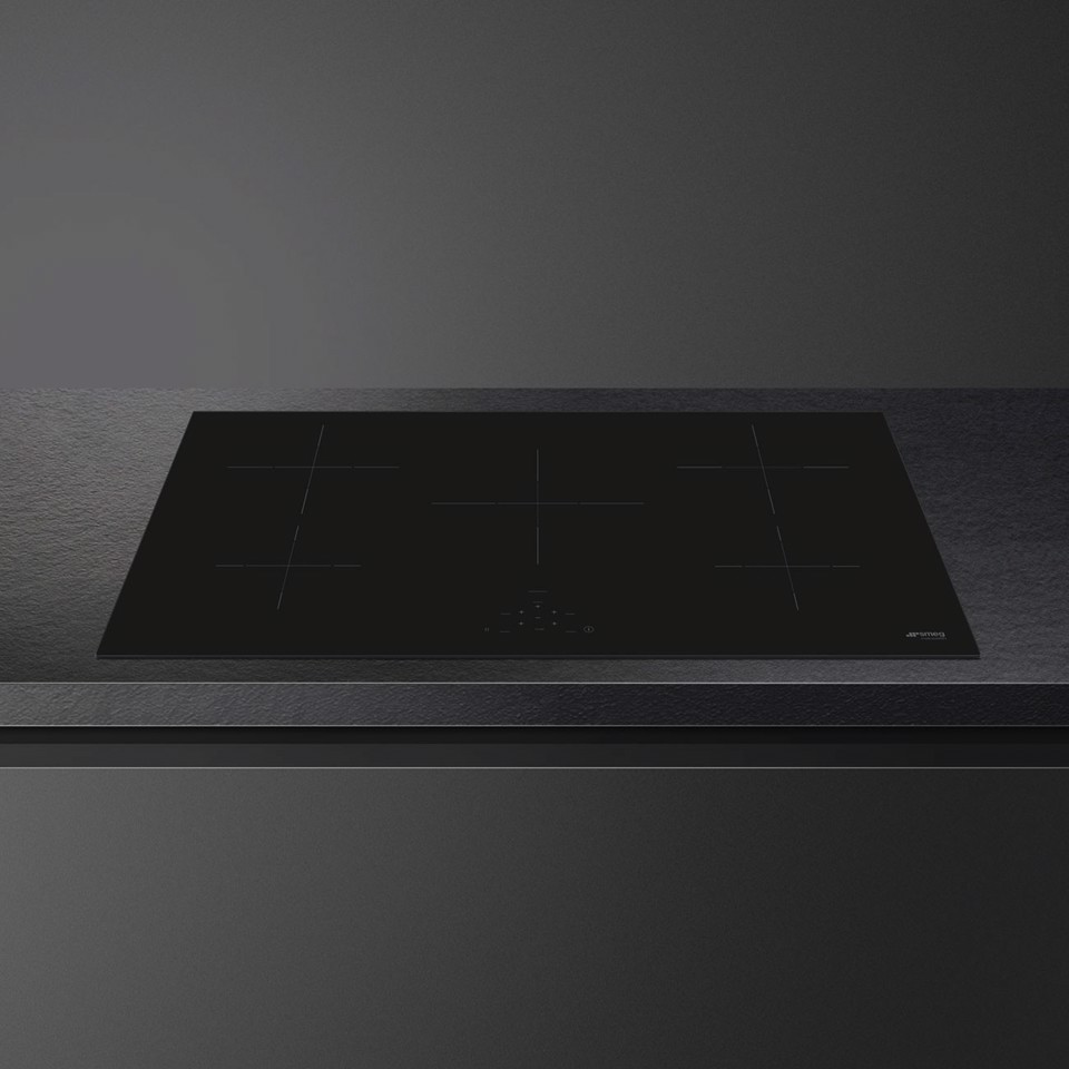 Smeg Universal SI2951D piano cottura Nero 90 cm Piano cottura a induzione 5 Fornello(i) Made in Italy