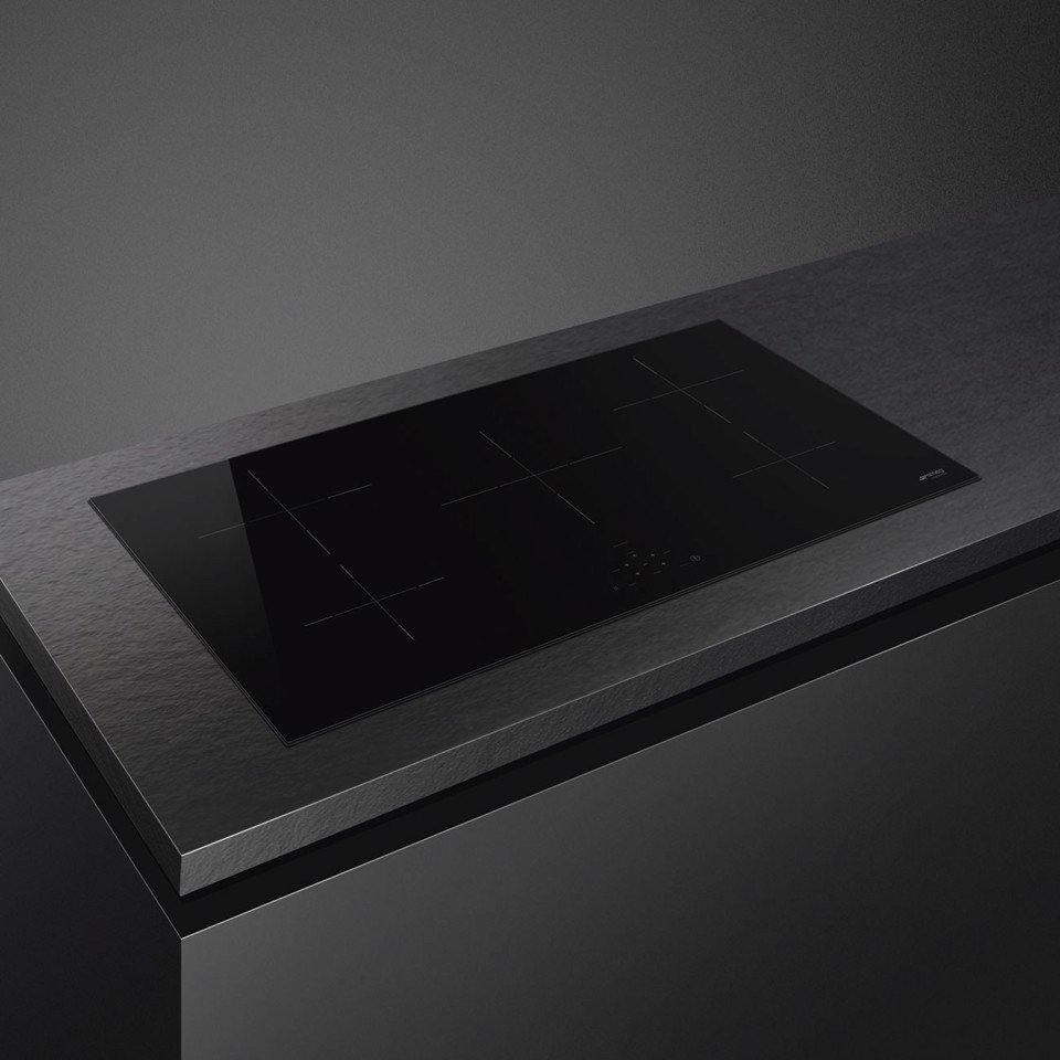 Smeg Universal SI2951D piano cottura Nero 90 cm Piano cottura a induzione 5 Fornello(i) Made in Italy