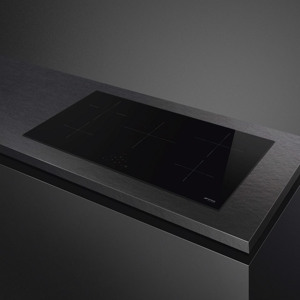 Smeg Universal SI2951D piano cottura Nero 90 cm Piano cottura a induzione 5 Fornello(i) Made in Italy