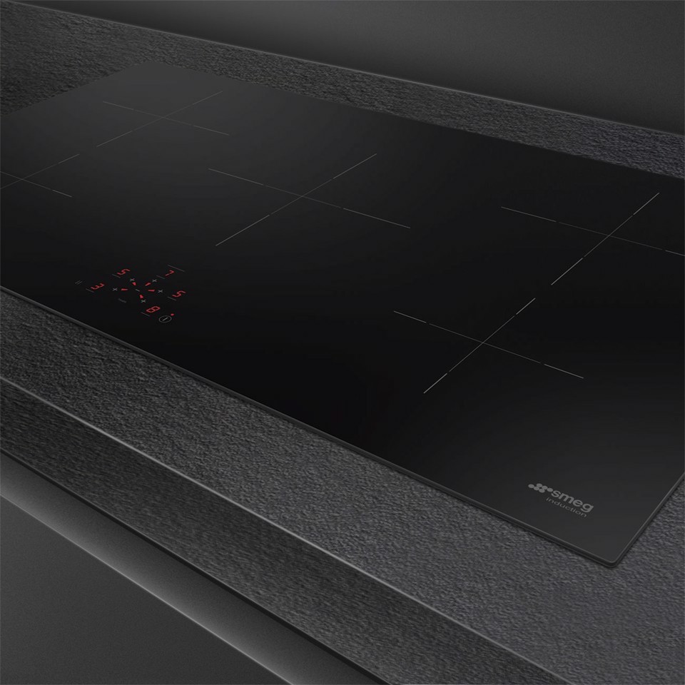 Smeg Universal SI2951D piano cottura Nero 90 cm Piano cottura a induzione 5 Fornello(i) Made in Italy