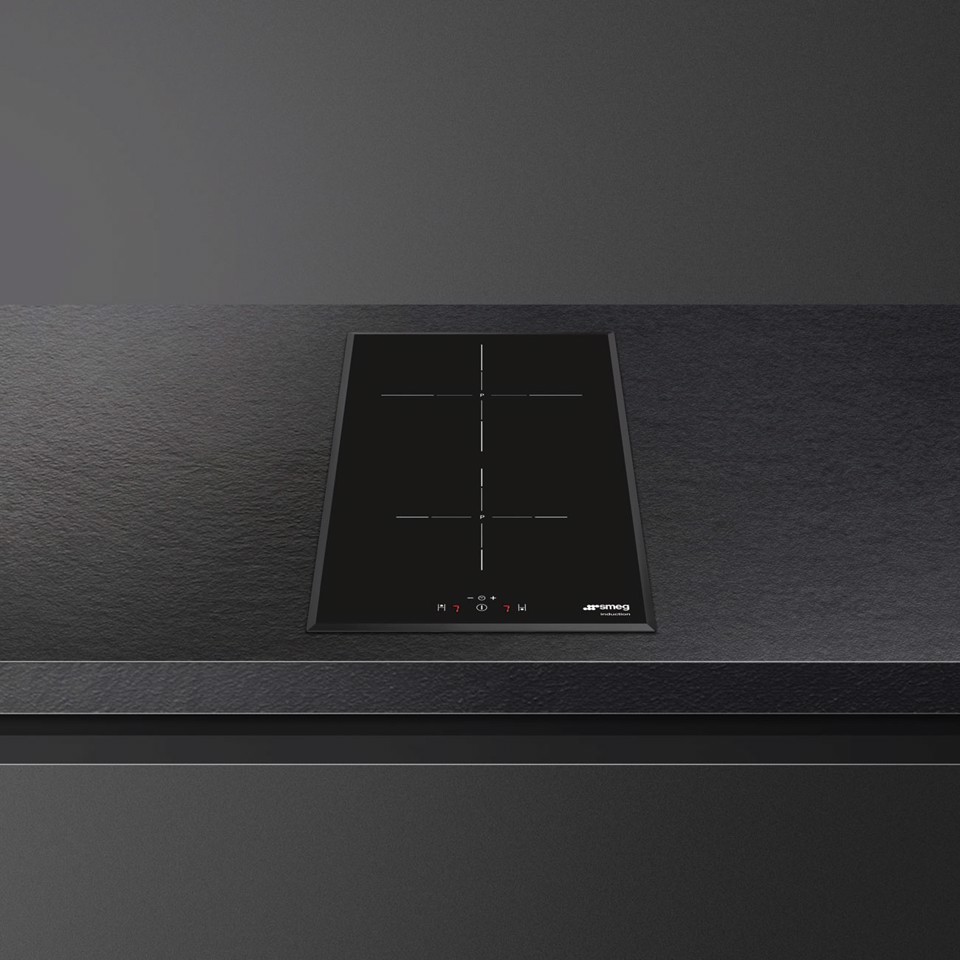 Smeg Universal Universale Piano di cottura SI5322B Nero Made in Italy