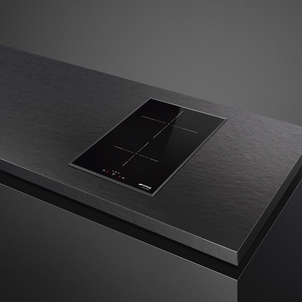 Smeg Universal Universale Piano di cottura SI5322B Nero Made in Italy