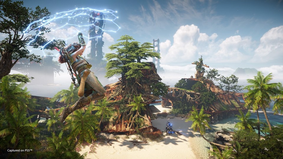 Sony Interactive Entertainment Horizon: Forbidden West, Standard Edition Arabo, Tedesca, ESP, Francese, ITA, Giapponese, Polacco, Portoghese, Russo PlayStation 4