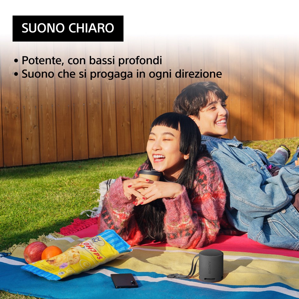 Sony SRS-XB100 - Speaker Wireless Bluetooth, portatile, leggero, compatto, da esterno, da viaggio, resistente IP67 impermeabile e antipolvere, batteria da 16 ore, cinturino versatile, chiamate in vivavoce - Nero